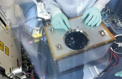 Soft Matter Dynamics Experiment Container